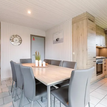 De Strandjutter 8 Persons Middelkerke