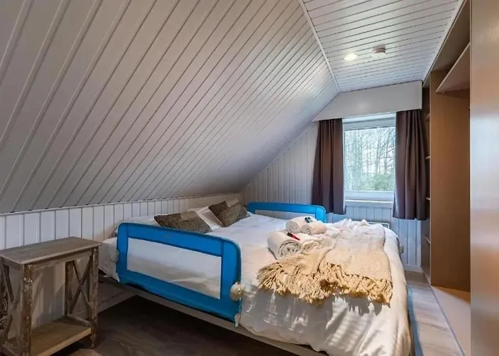 Prázdninový dům De Strandjutter 8 Persons